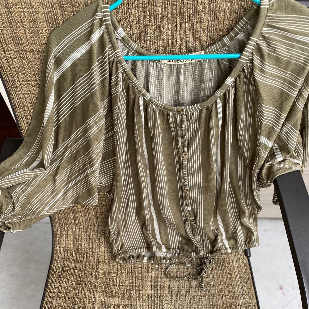 Crop top/blouse
